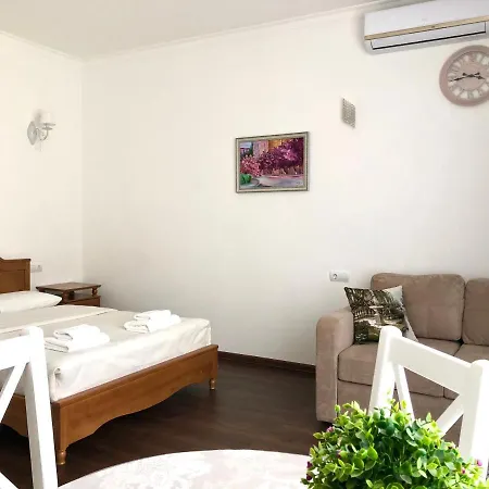 Apartment Provence Uzhhorod Exterior photo