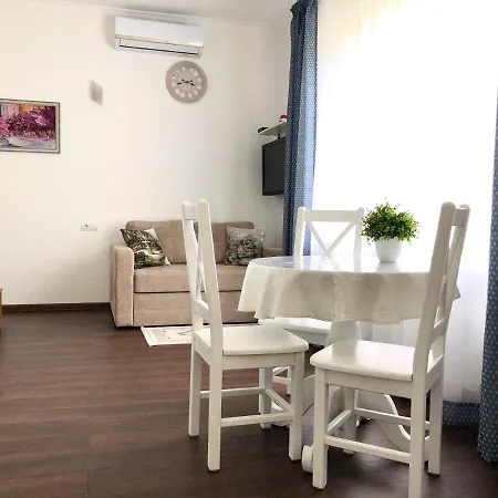 Apartment Provence Uzhhorod Exterior photo